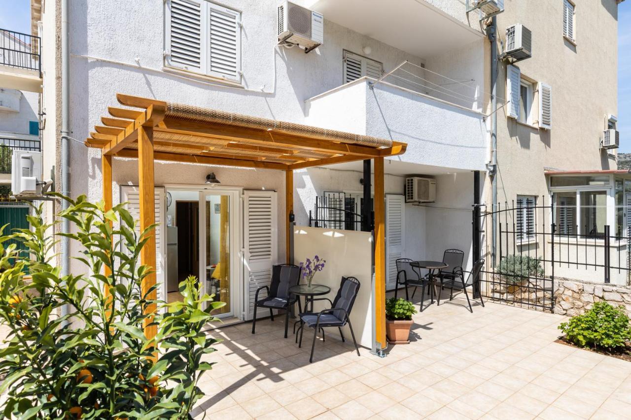 Apartment Tessa With Terrace, Free Wi-fi/parking Dubrovnik